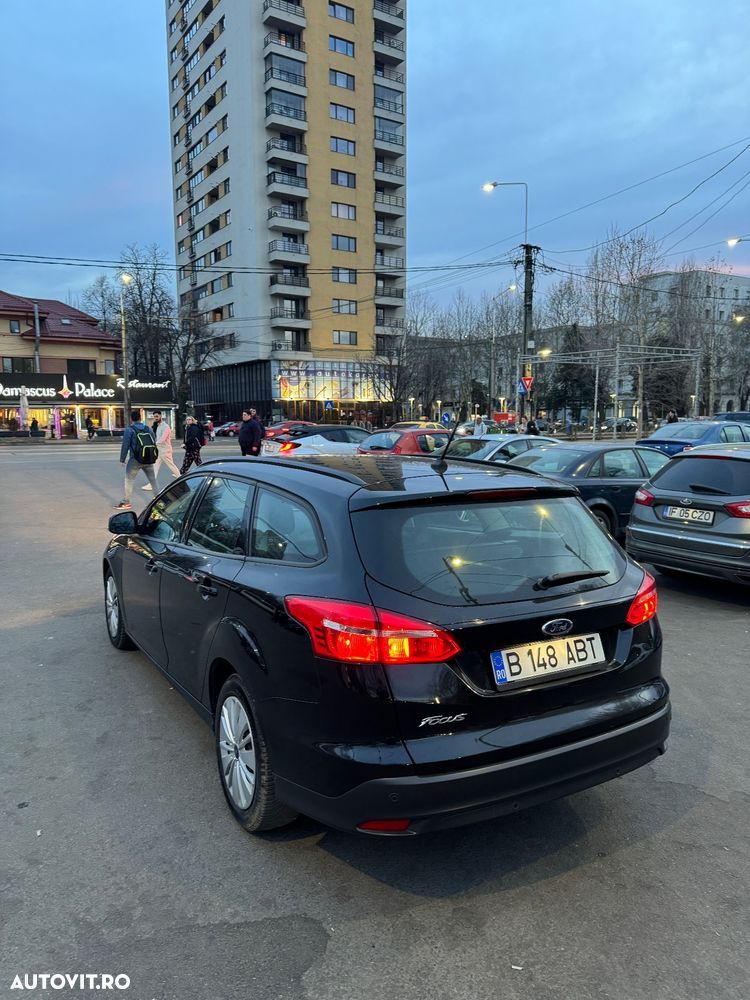 Ford Focus - 7