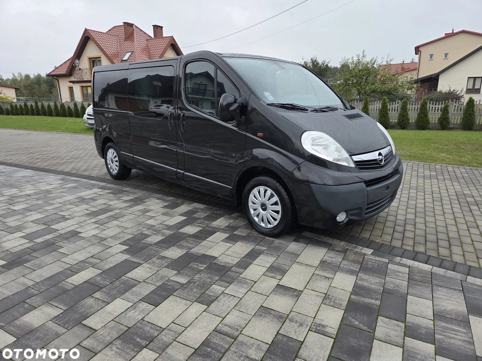 Opel VIVARO LONG KLIMA TEMPOMAT ORYGINAŁ DUBEL KABINA BRYGADÓWKA ZADBANY FULL OPCJA DOPOSAŻÓNY NA MAXA - 2