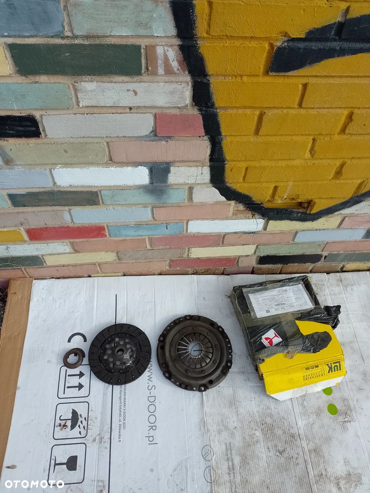 Opel Omega B FL Amortyzatory gazowe Bilstein + amortyzator tył + sprężyny - 2