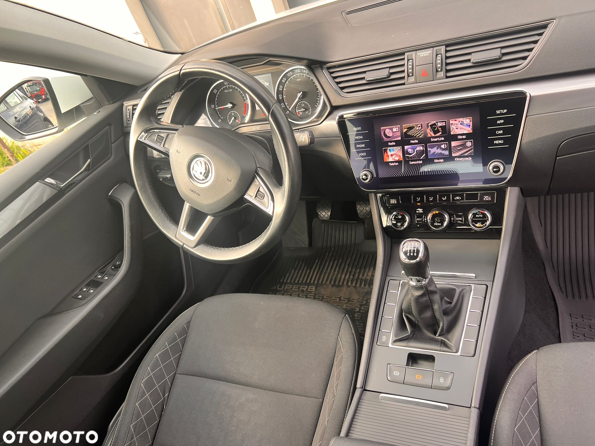 Skoda Superb - 18