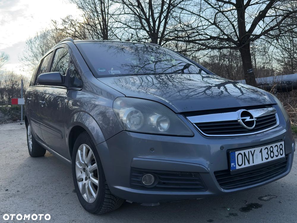 Opel Zafira 1.9 CDTI - 7