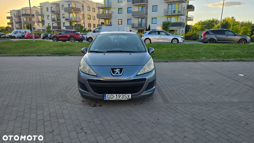 Peugeot 207 - 3