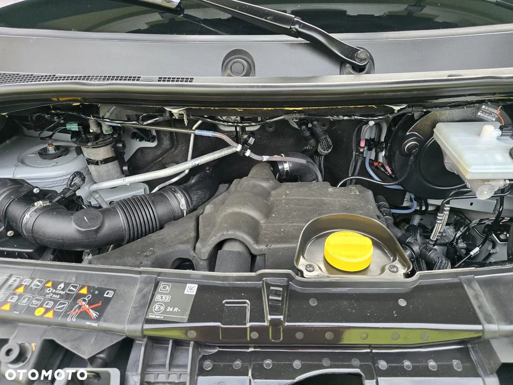 Nissan Interstar - 19