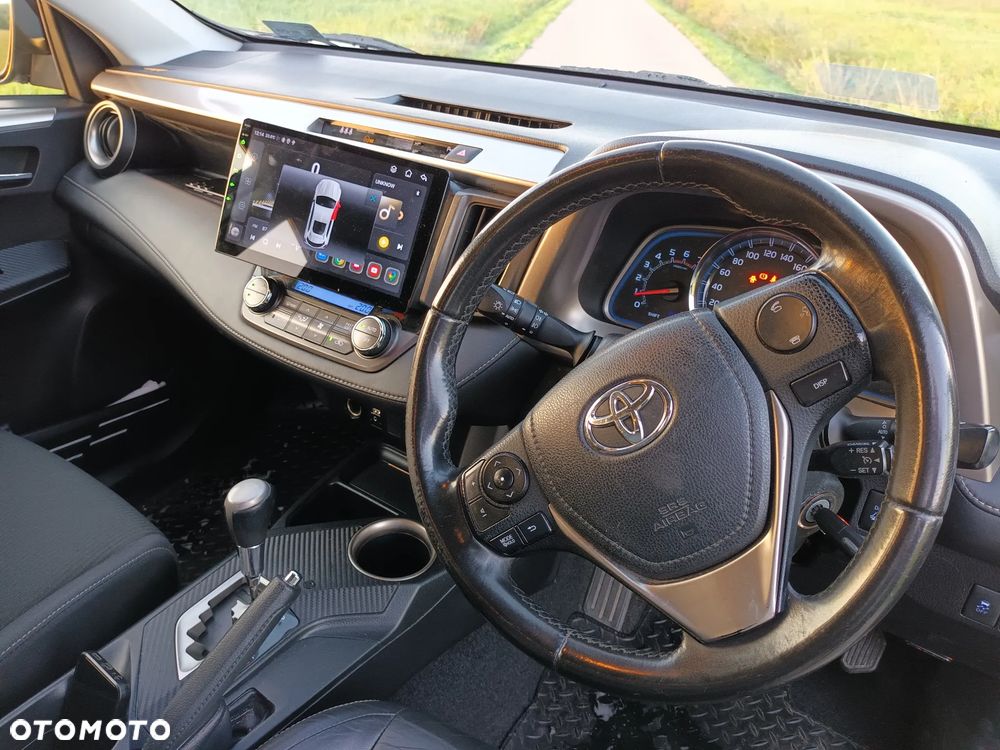 Toyota RAV4 - 3