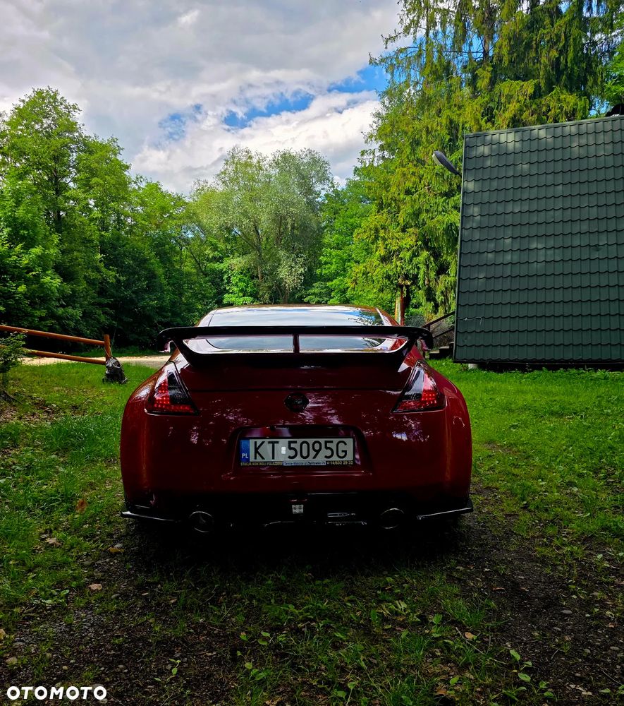 Nissan 370 Z - 7
