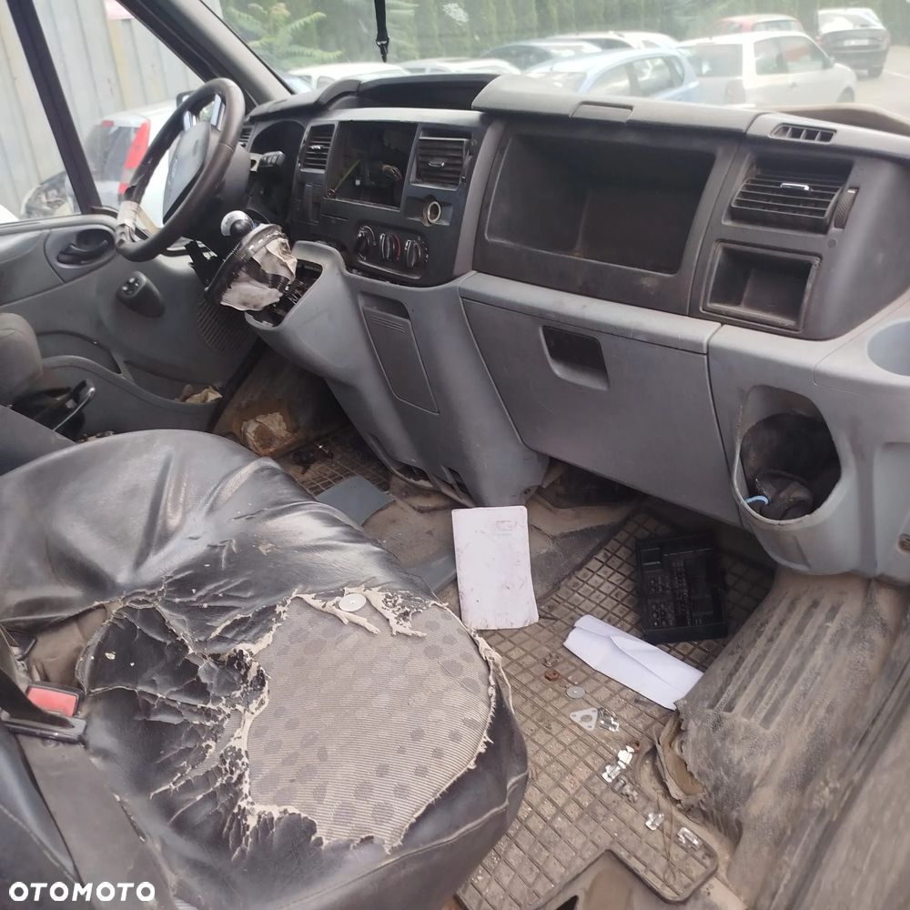 Ford Transit na części - 4