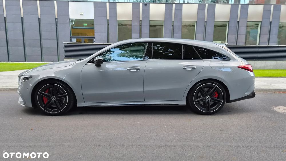 Mercedes-Benz CLA AMG 45 S 4-Matic+ 8G-DCT - 17