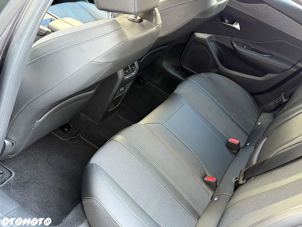 Peugeot 308 BlueHDi 130 EAT8 Stop & Start Allure Pack - 5