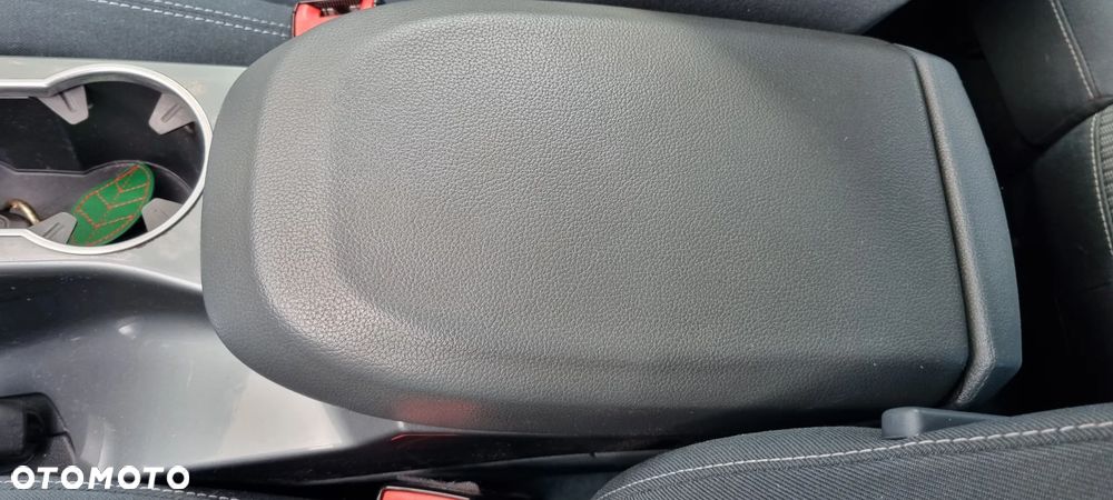 Ford C-MAX 1.6 TDCi Start-Stop-System Trend - 29