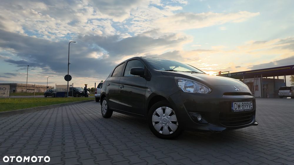 Mitsubishi Space Star 1.2 Invite CVT - 27