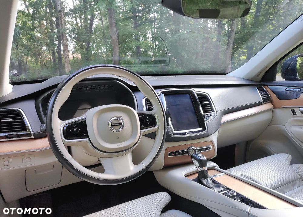 Volvo XC 90 D5 SCR AWD Inscription - 16