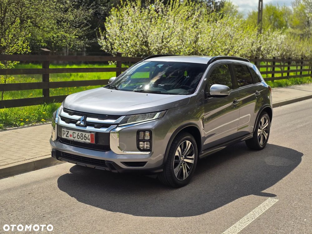 Mitsubishi ASX - 10