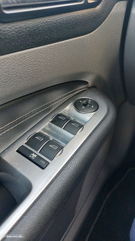 Ford Focus SW 1.6 TDCi Titanium - 15