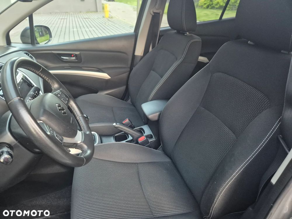 Suzuki SX4 S-Cross 1.0 T Premium - 22