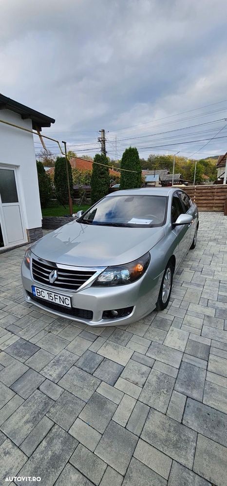 Renault Latitude 2.0 16 V Privilege - 6