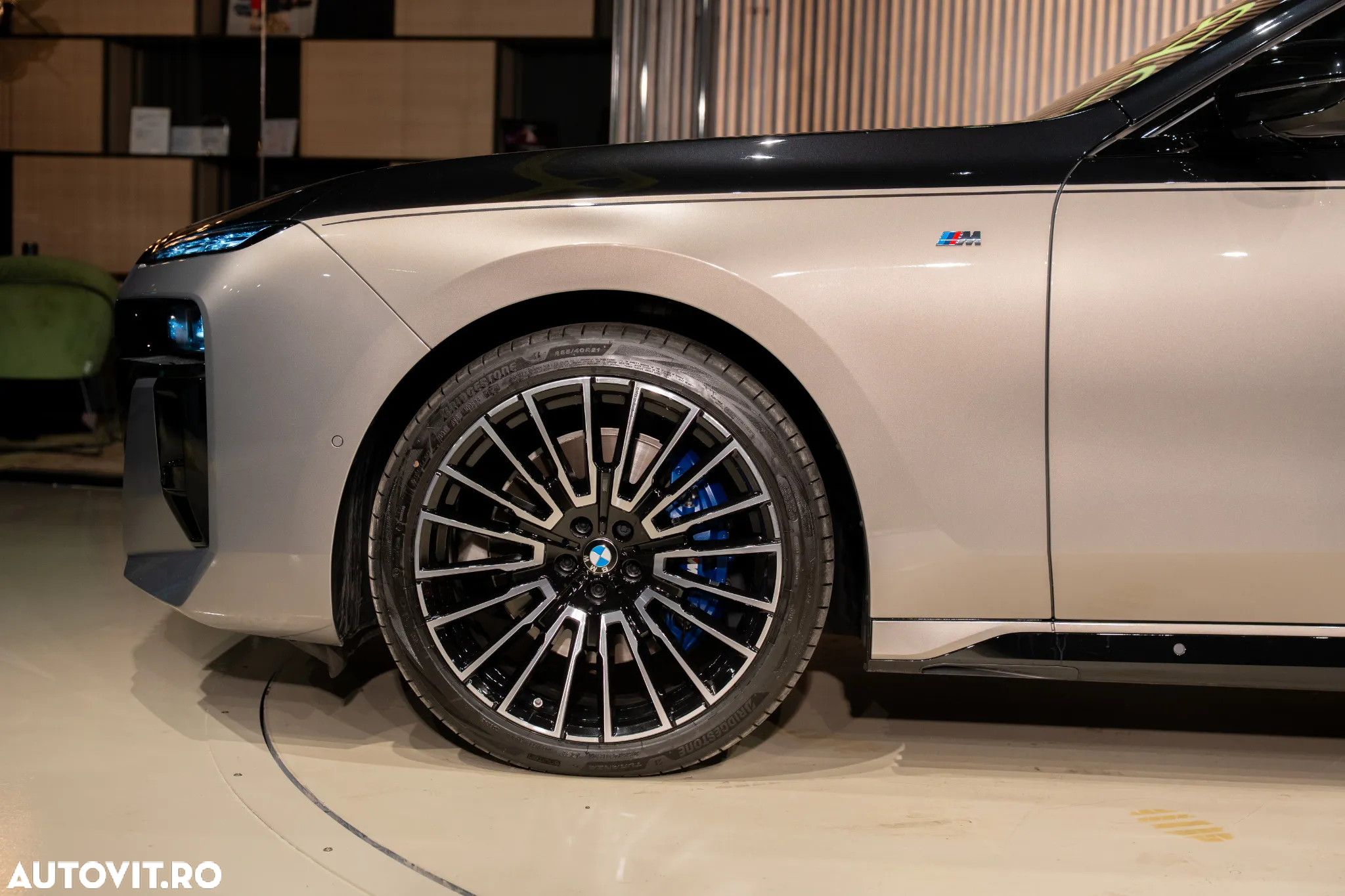 BMW Seria 7 740d xDrive MHEV - 20