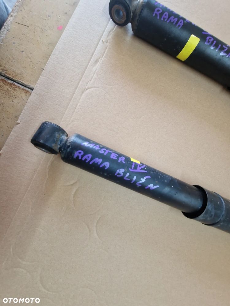 AMORTYZATORY RENAULT MASTER IV 2024r RAMOWIEC NA BLIŹNIAKU - 6