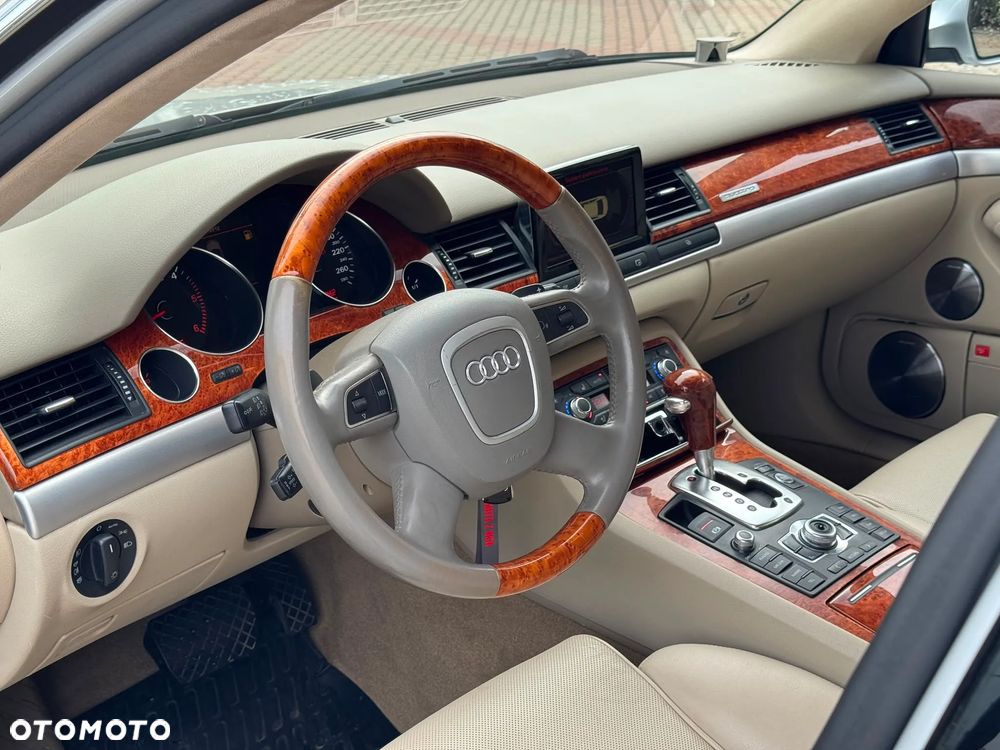 Audi A8 4.2 TDI DPF Quattro - 6