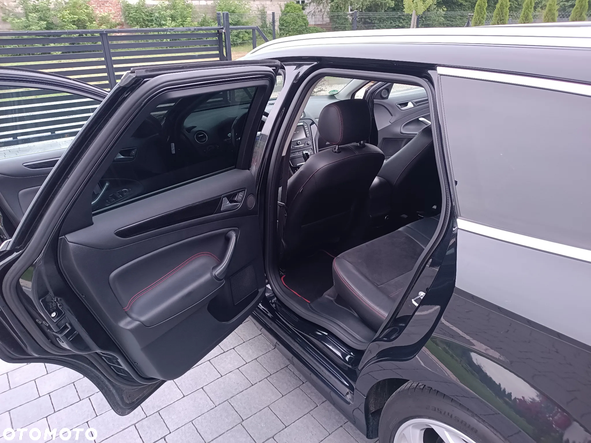 Ford Mondeo 2.0 TDCI Titanium S - 19