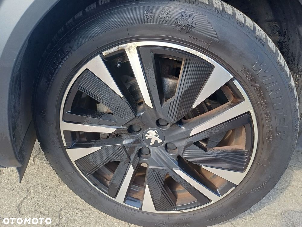 Peugeot 2008 50kWh GT - 12