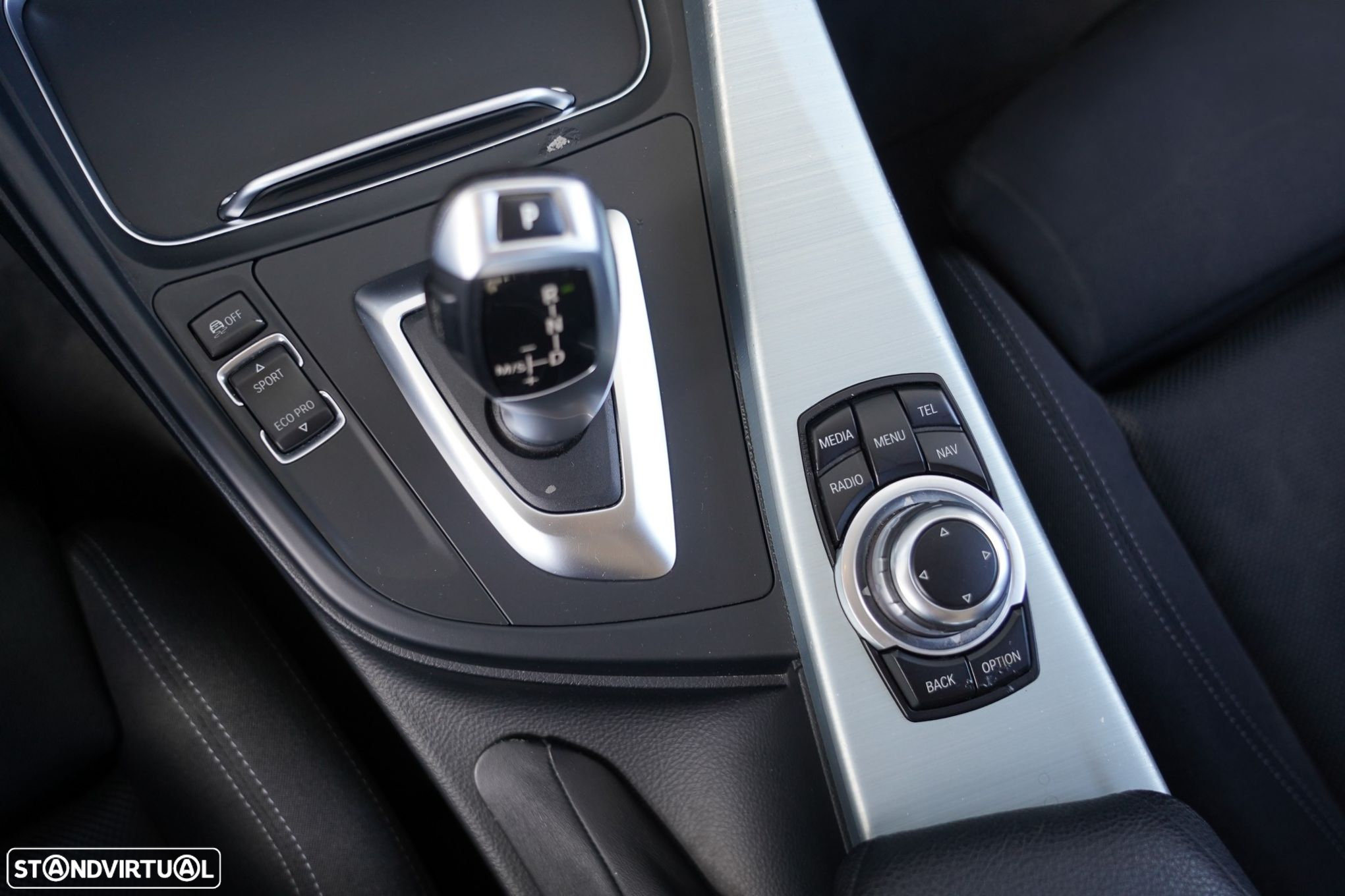 BMW 318 d Touring Line Sport Auto - 16