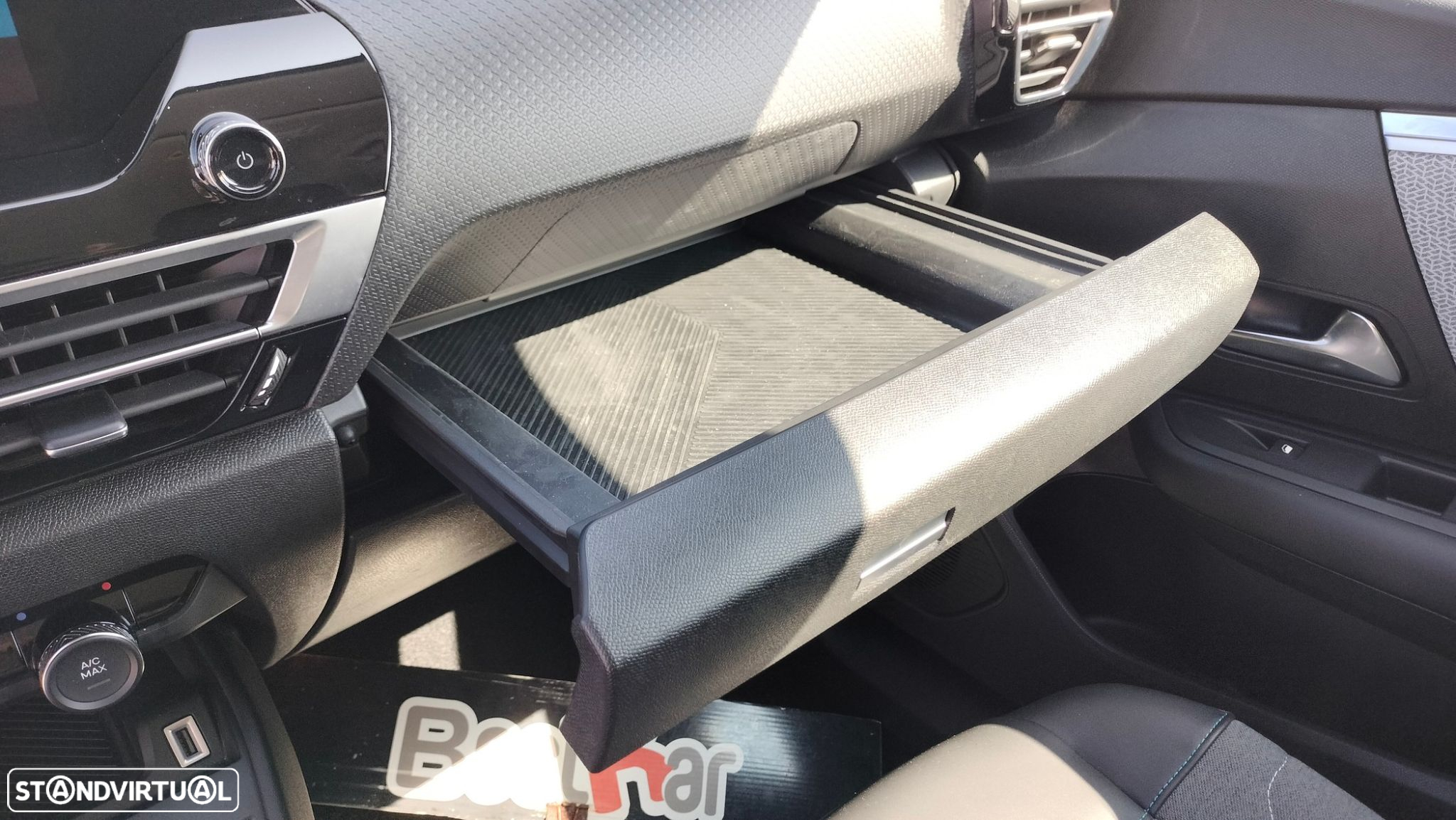 Citroën C4 PureTech 130 Stop&Start EAT8 FEEL PACK - 33