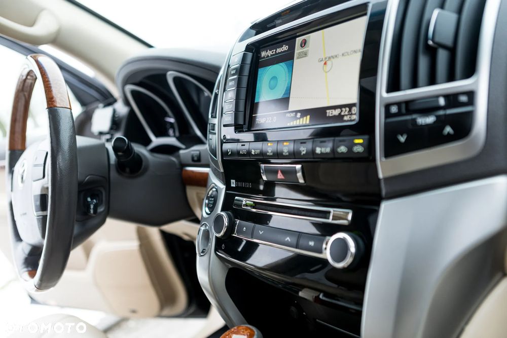 Toyota Land Cruiser LC 4.5 D-4D Prestige - 25