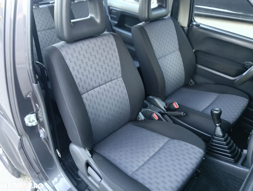 Suzuki Jimny 1.5 DDiS Club - 35