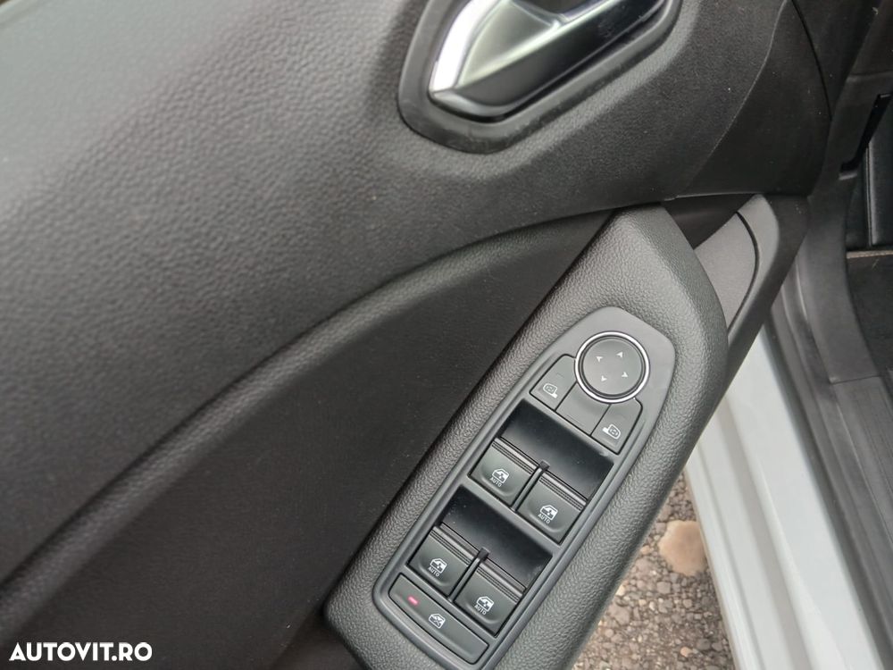 Renault Clio V TCe 90 Evolution - 6