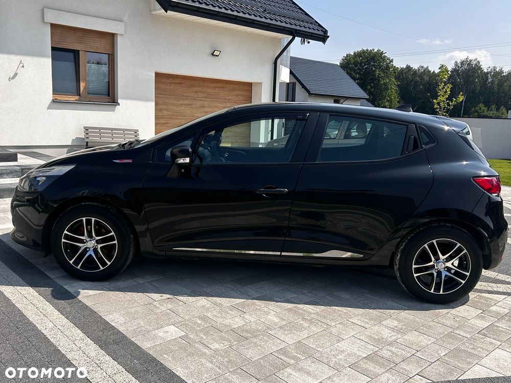 Renault Clio - 2