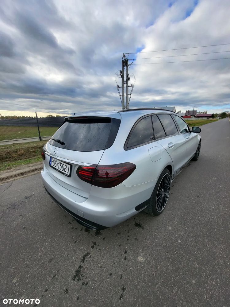 Mercedes-Benz Klasa C 220 d 9G-TRONIC - 36