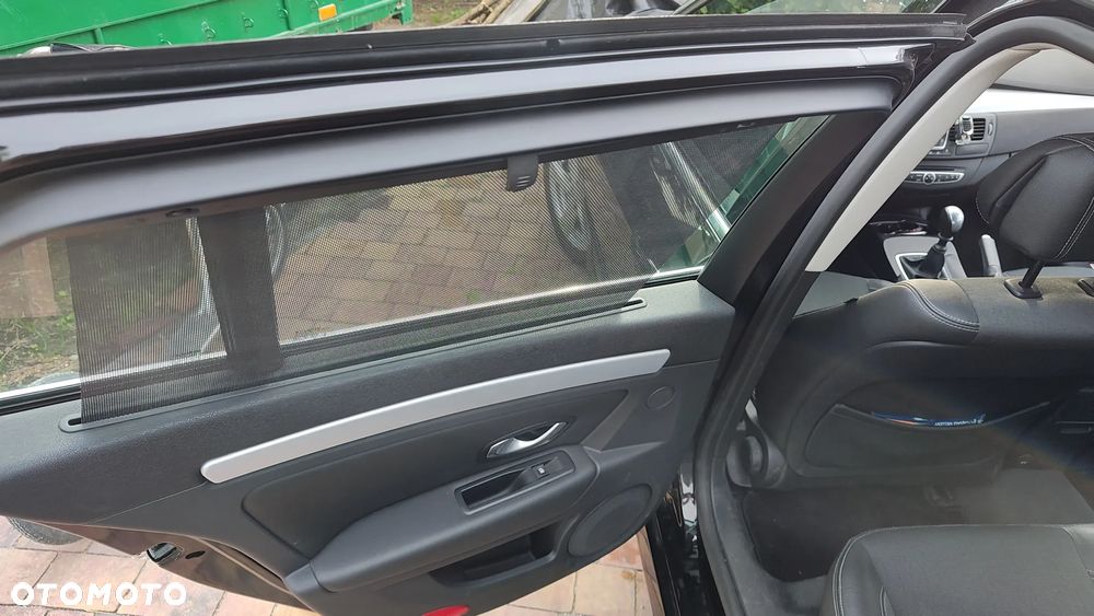 Renault Laguna 2.0 dCi FAP Dynamique - 8