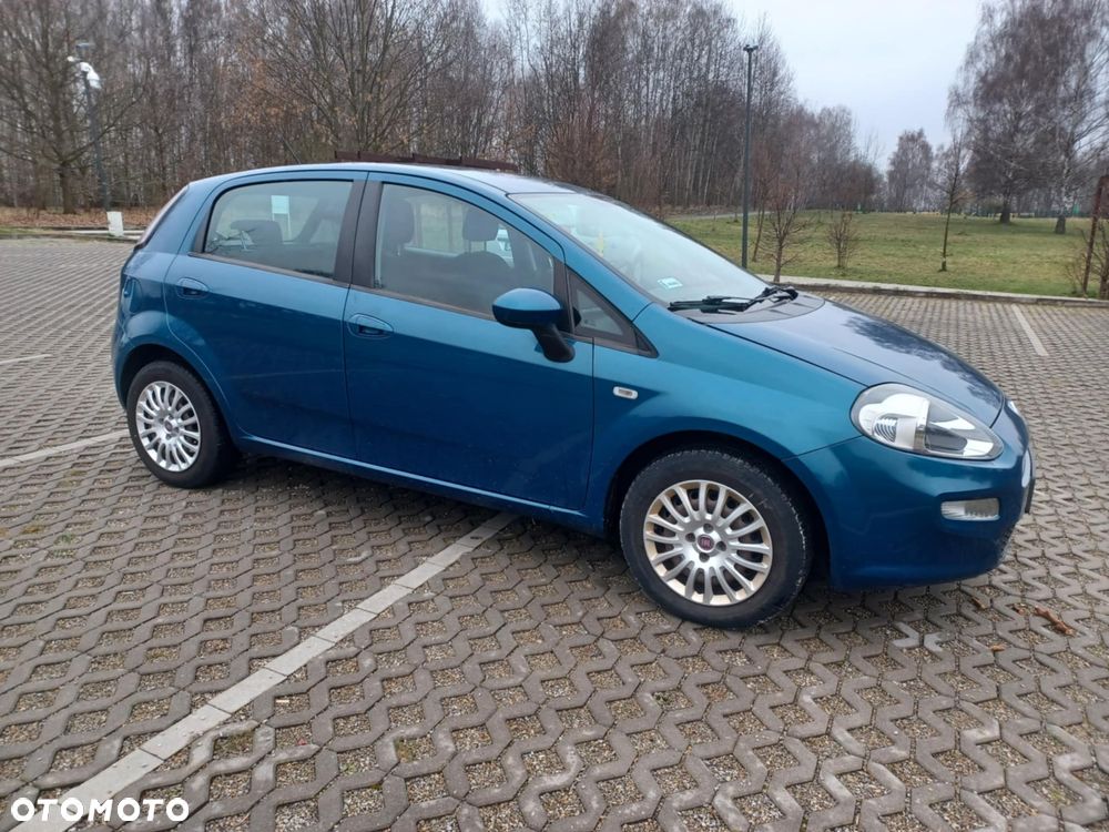 Fiat Grande Punto Actual 1.2 8V Estiva - 2