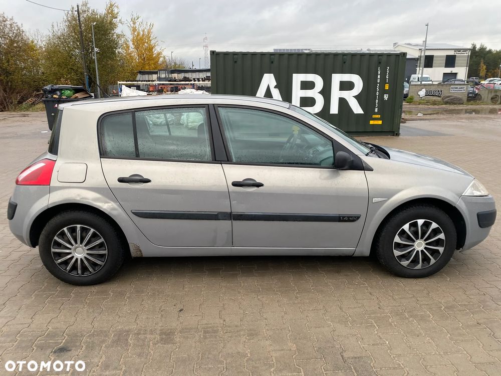 Renault Megane 1.4 Avantage - 6