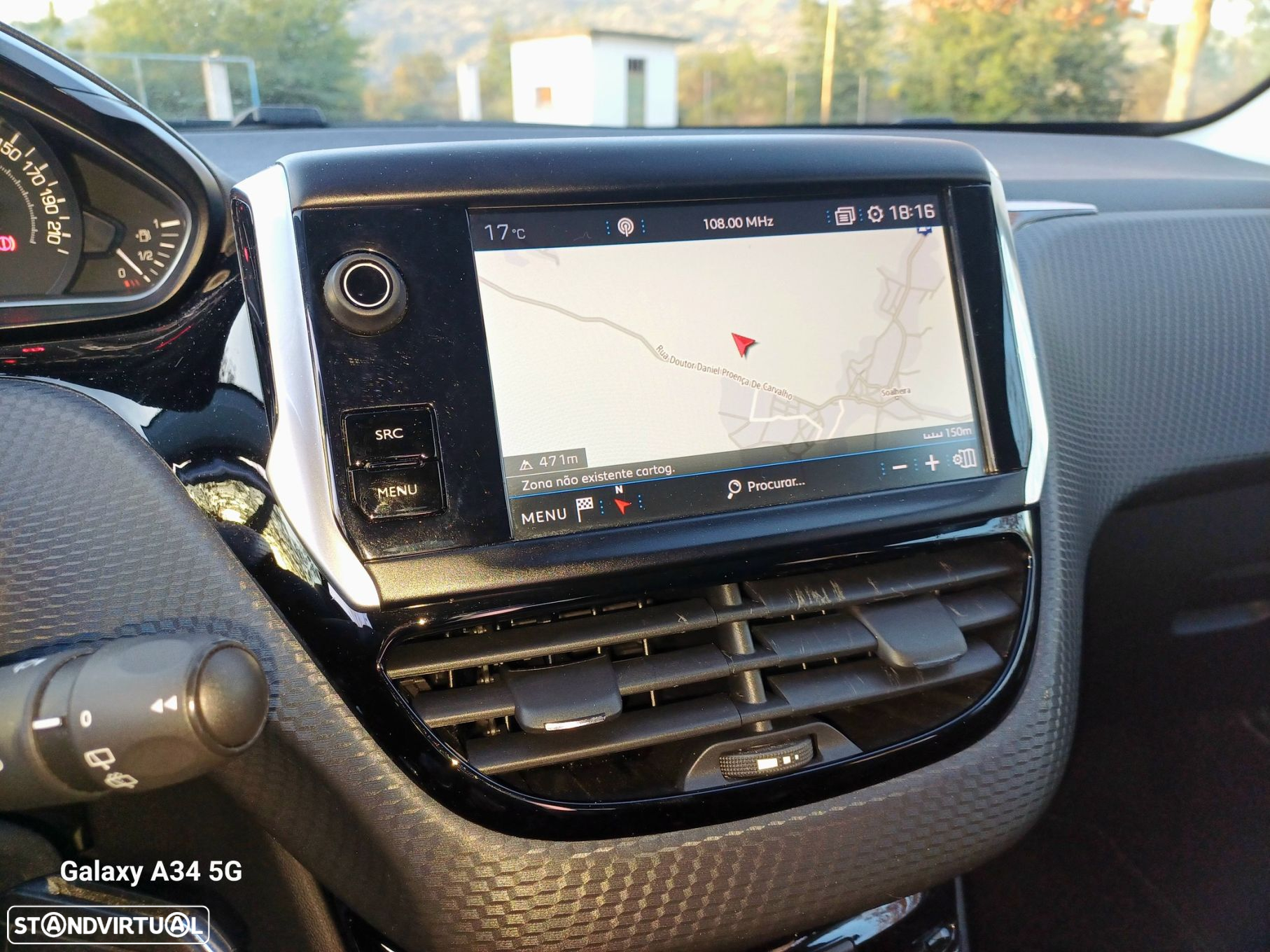 Peugeot 208 1.6 BlueHDi Style - 22