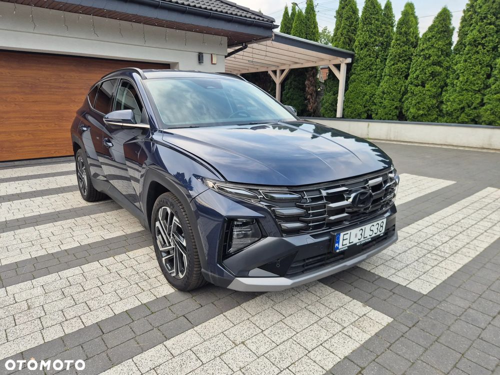 Hyundai Tucson - 2