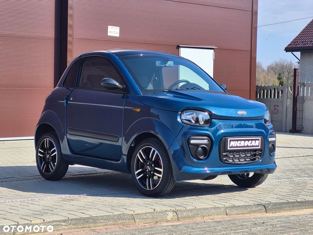 Microcar DUE - 8