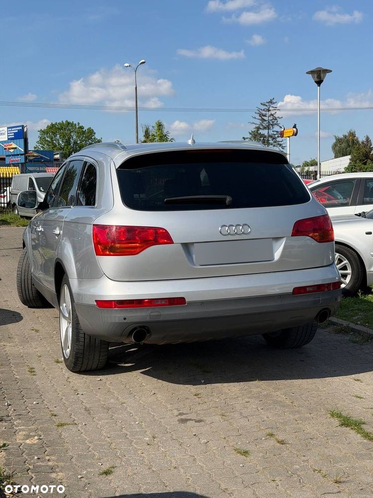 Audi Q7 ver-3-0-tdi-quattro-tiptronic - 8