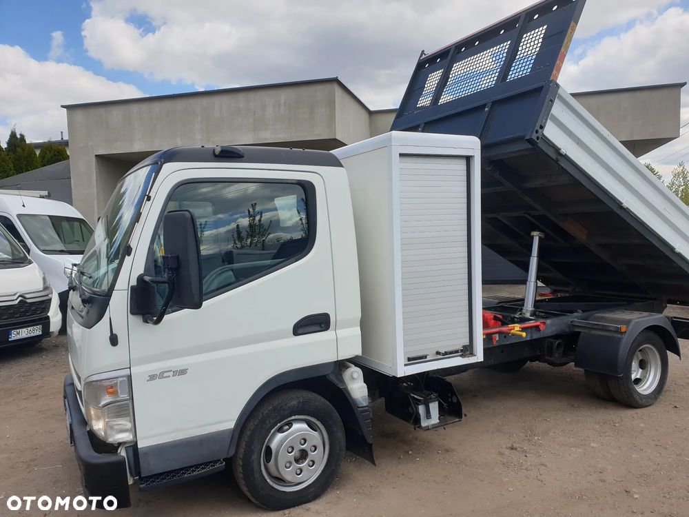 Mitsubishi FUSO FB83 - 4