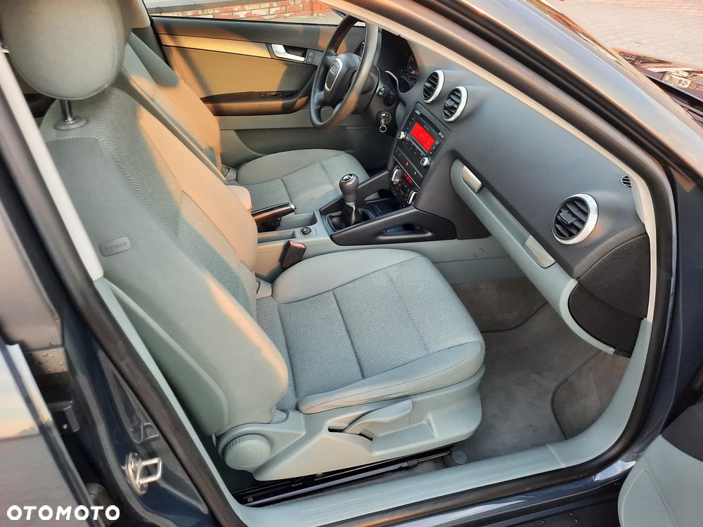 Audi A3 Sportback - 14