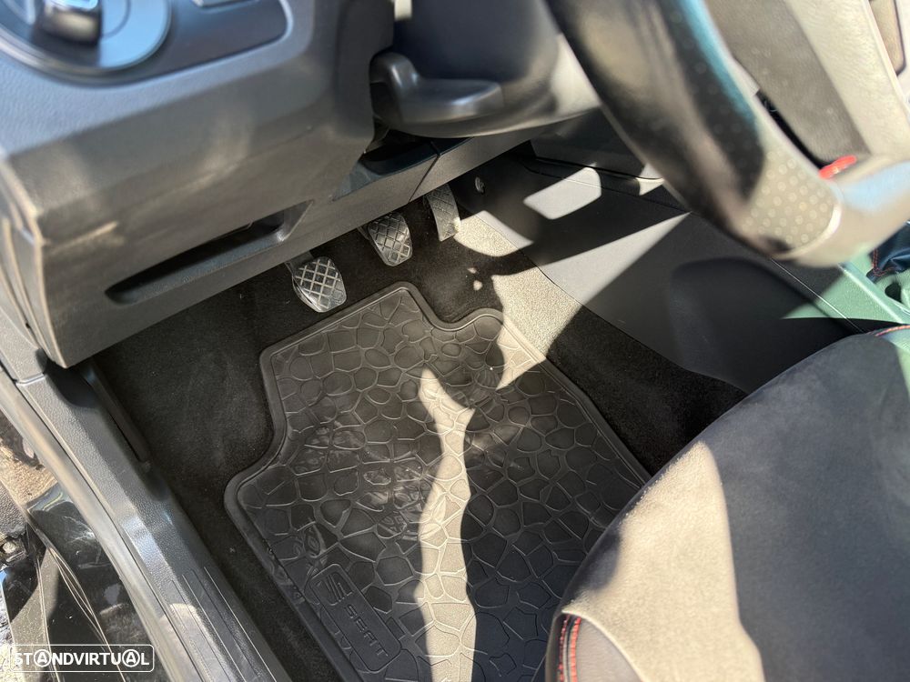 SEAT Ibiza 1.4 TDI FR - 36