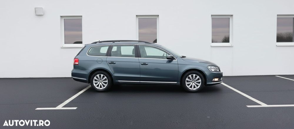 Volkswagen Passat - 11