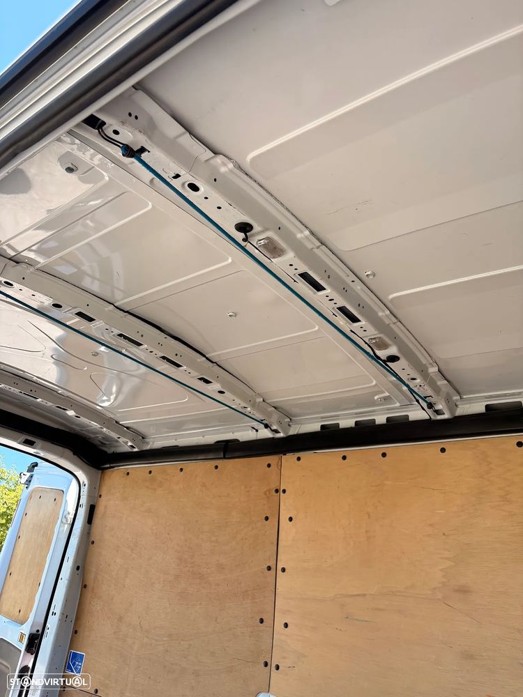 Ford Transit - 14