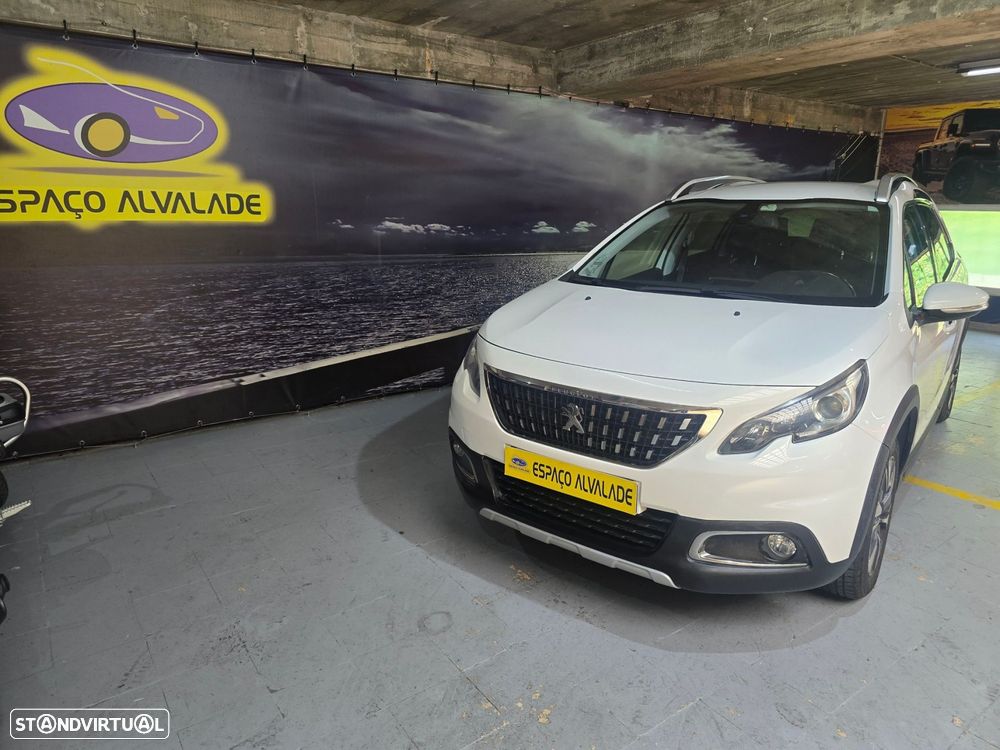 Peugeot 2008 1.2 PureTech Allure