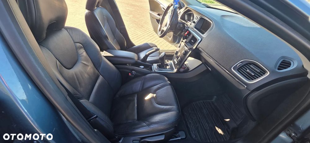 Volvo V40 D2 R-Design Summum - 17