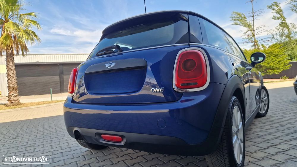 MINI 3 Portas One - 9