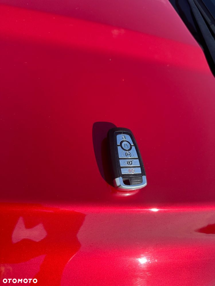 Ford Kuga - 9