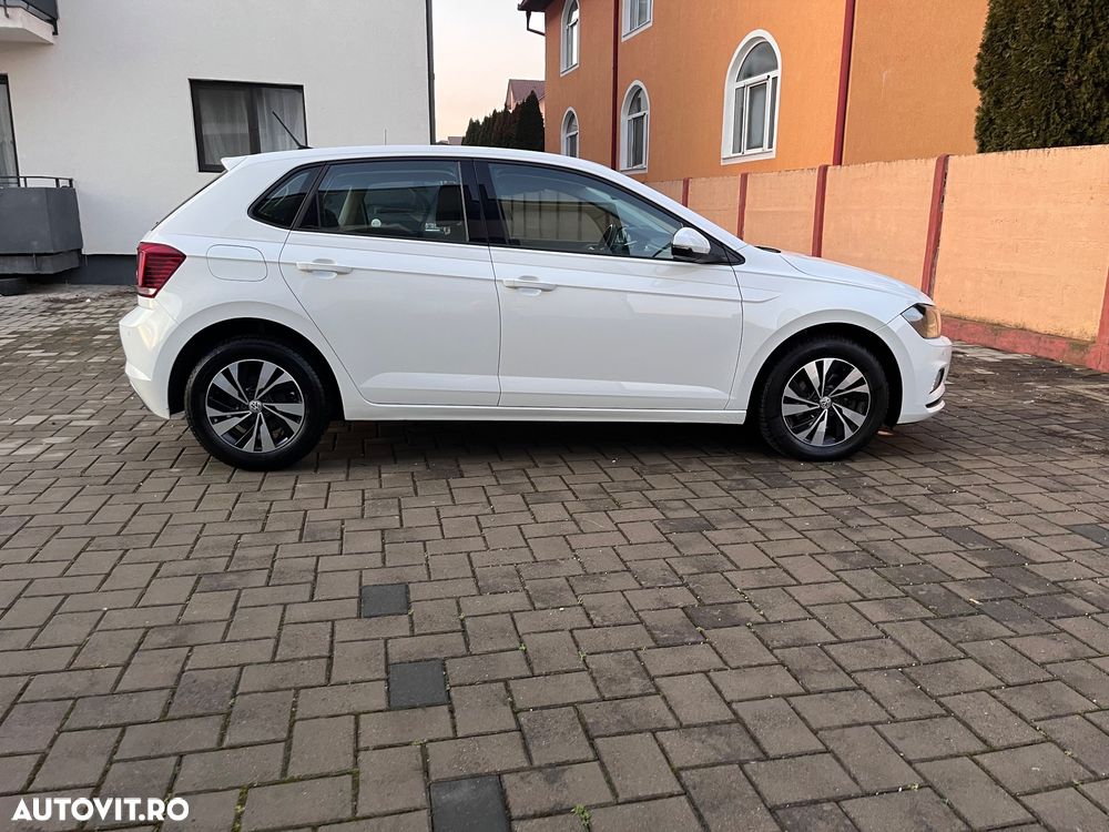 Volkswagen Polo 1.6 TDI CR DPF Comfortline - 9