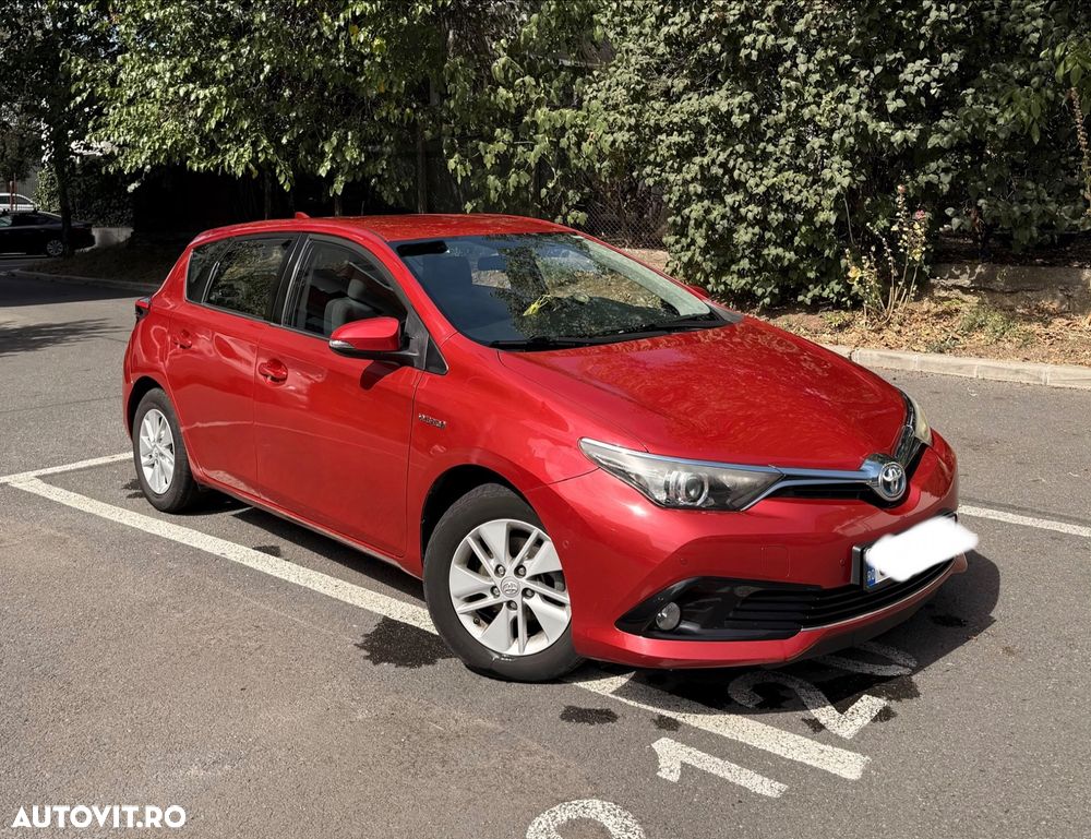 Toyota Auris - 2