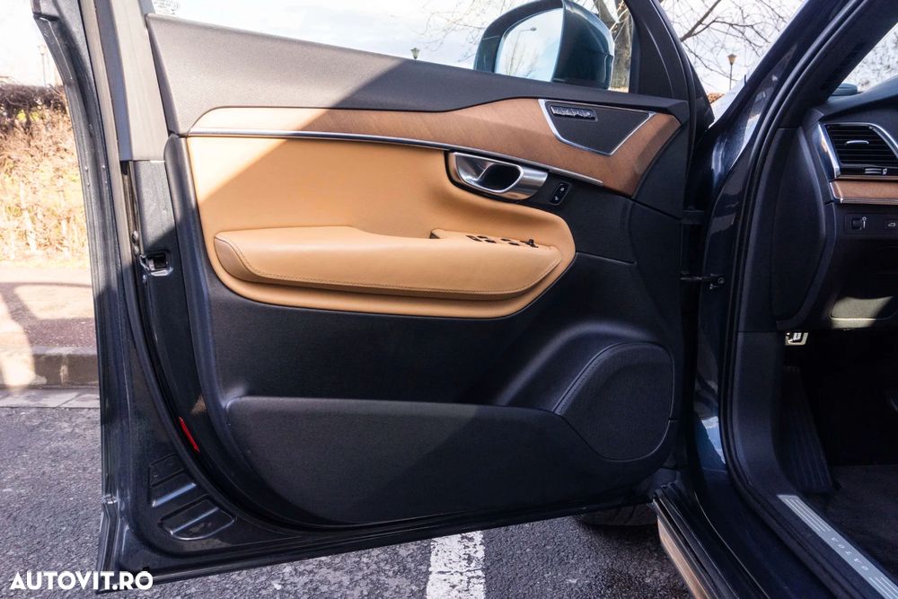 Volvo XC 90 D5 AWD Inscription - 15